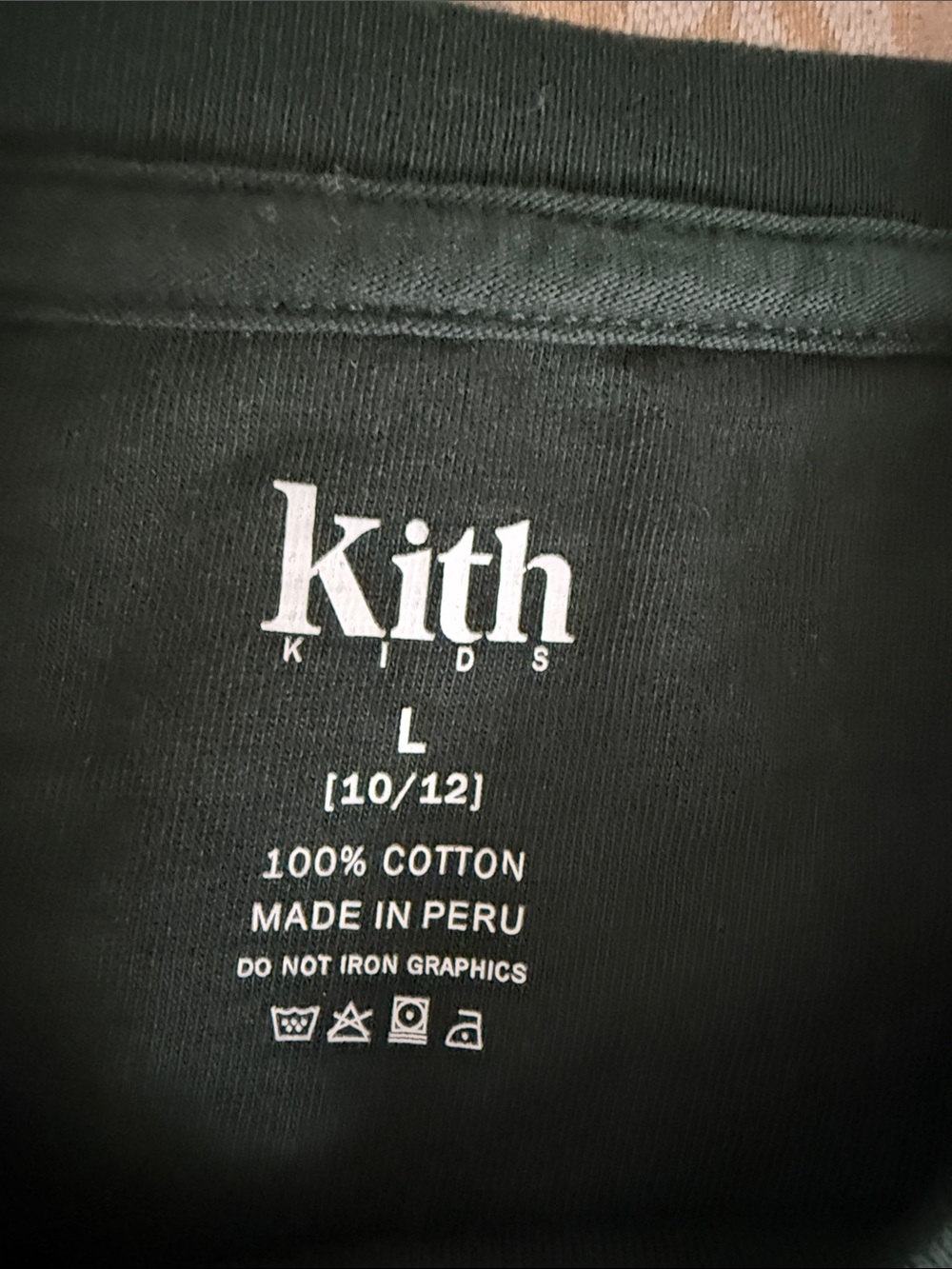 Kith- Large 10/12 - Picture 3 of 3